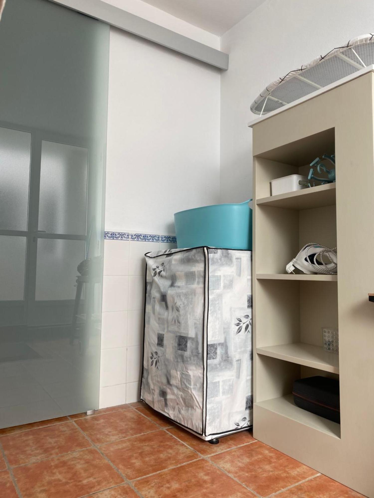 Vivienda a pie de calle en Agua Amarga a 250 metros de la playa Exterior foto